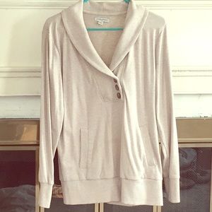 Super comfy and cute half cardigan sweatshirt